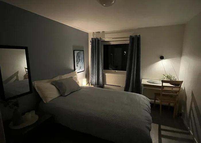 Lägenhet And Spacious With 3 Bedrooms And Beds For 10 Persons Alta